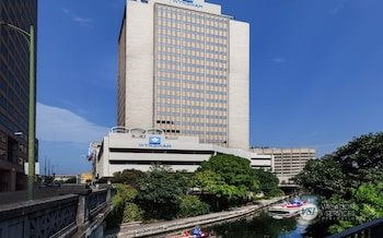 WYNDHAM SAN ANTONIO RIVERWALK